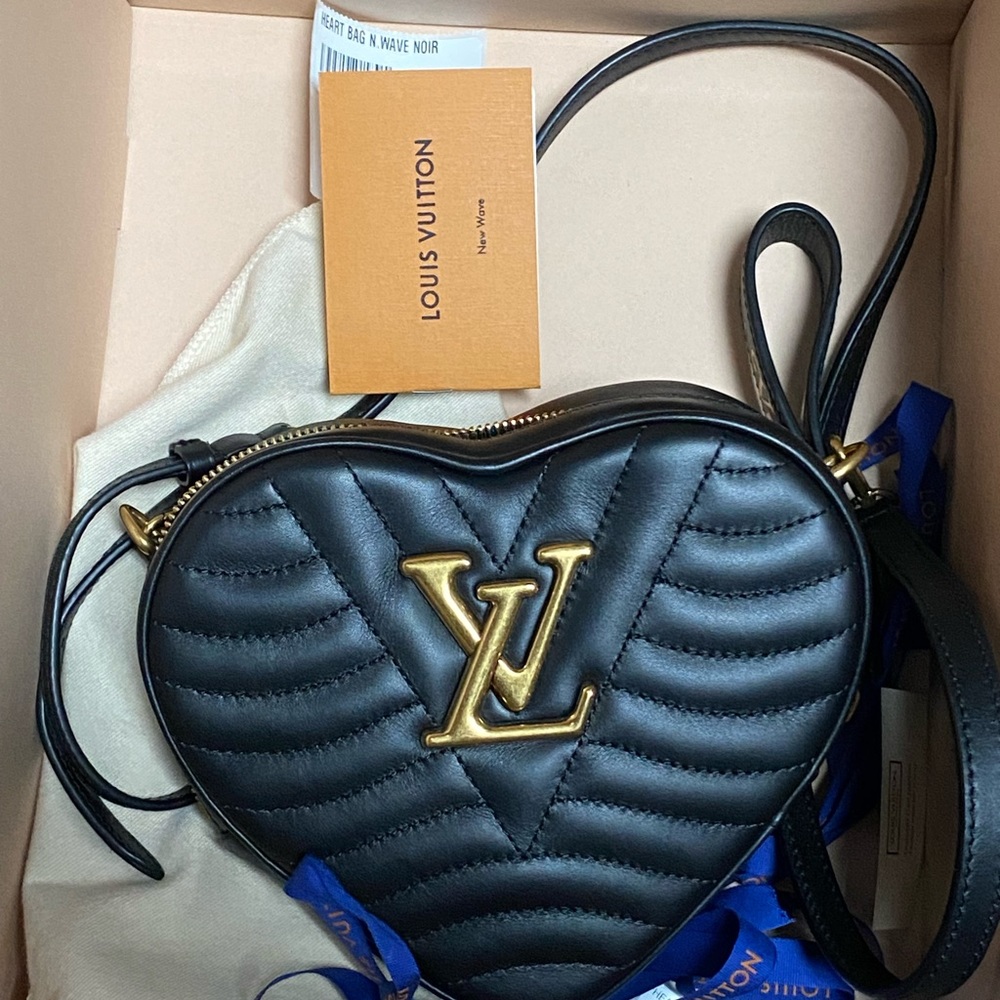 Louis Vuitton Black Heart Bag pre-owned